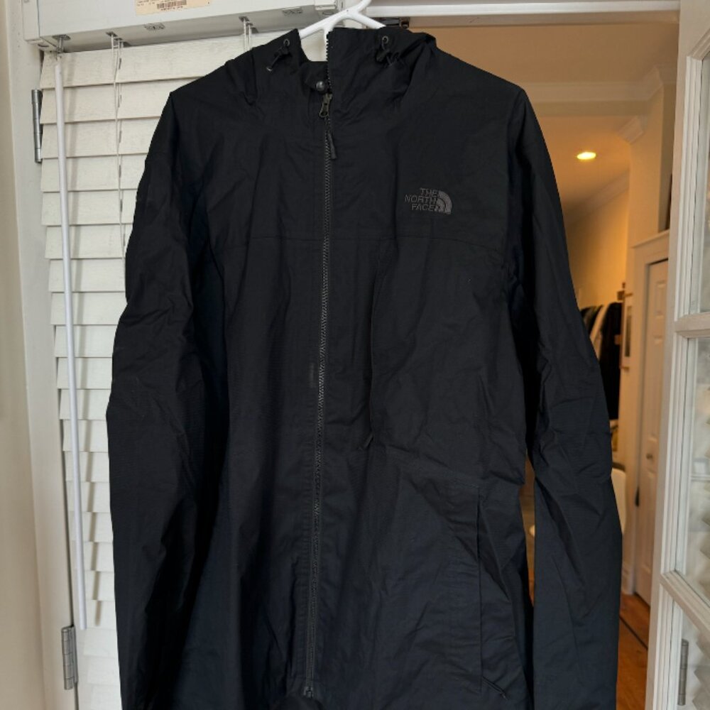 NorthFace Rain Jacket / Windbreaker